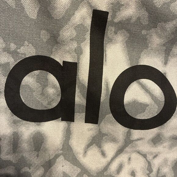 Alo Yoga Gray White Oversized Tote Bag Tie Die - Picture 5 of 5